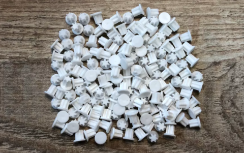 Заглушки пластиковые для отверстий 5 мм Заглушки пластиковые для отверстий 5 мм